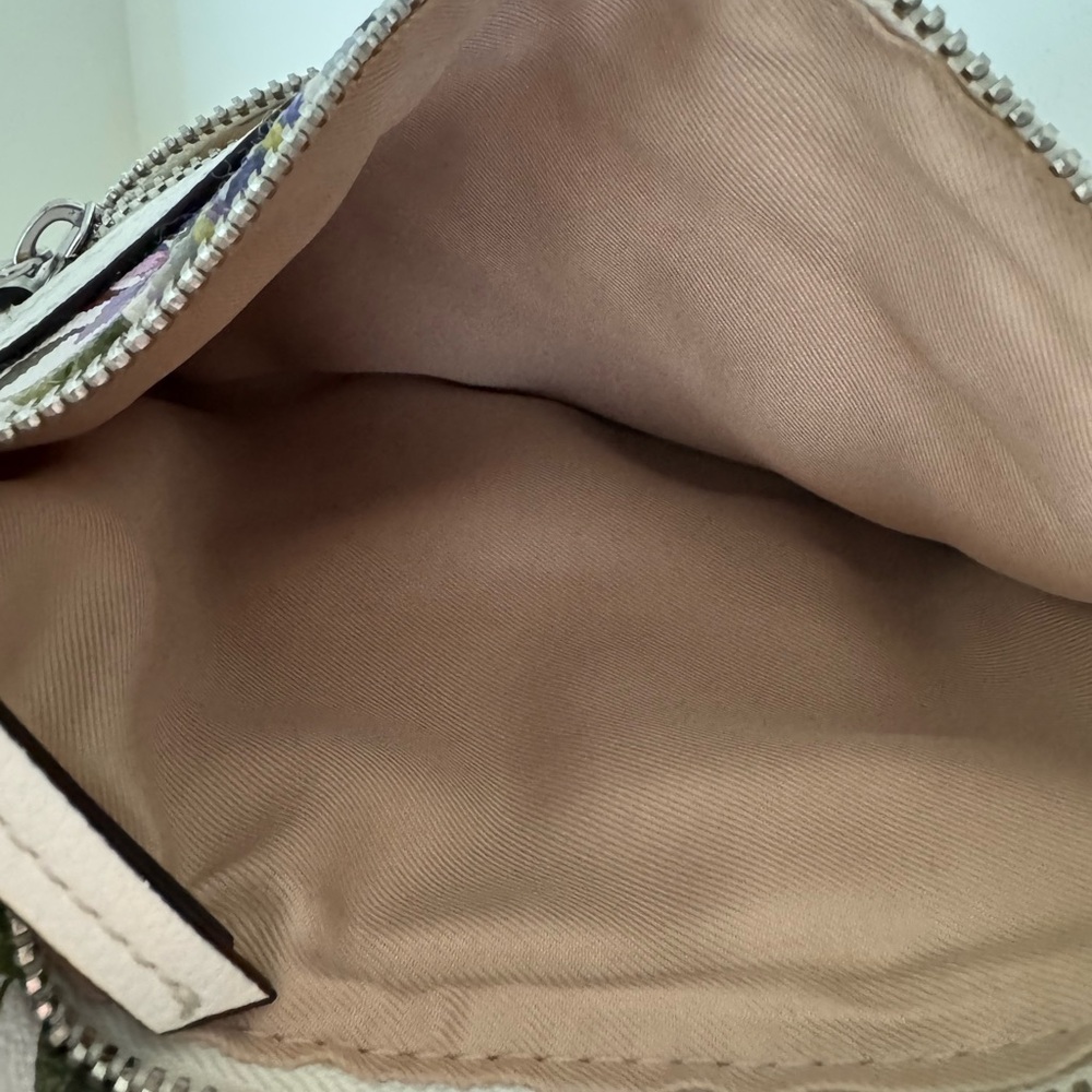 Dana Buchman Floral Crossbody Bag - Picture 5 of 11